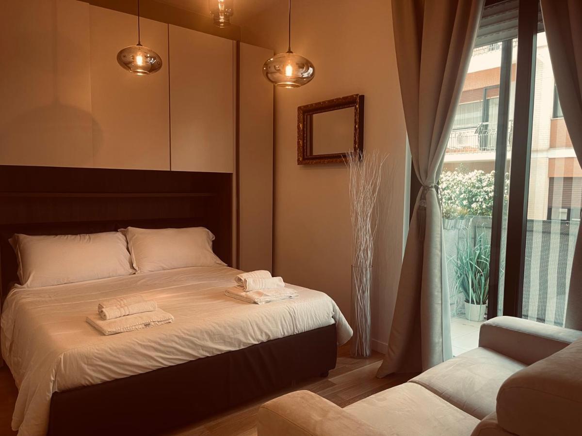 Futura Exclusive Suite 4 Бари Екстериор снимка